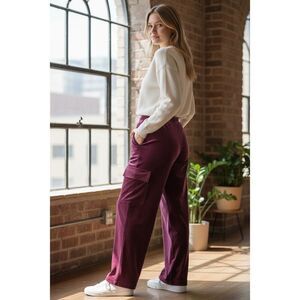 Women Wide Straight Leg Purple Velvet Cargo Pants Size L Universal Thread